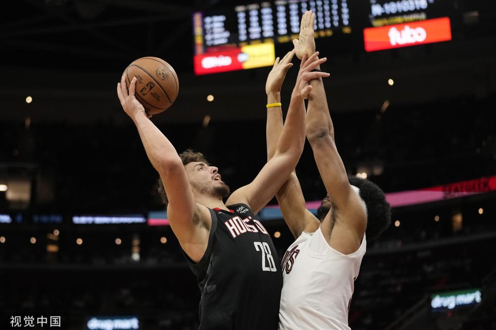 另一个吸引 另一个吸引